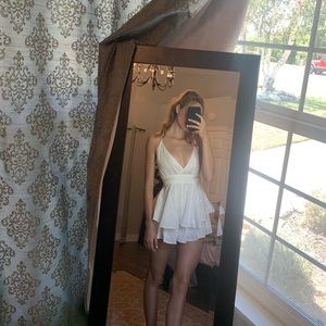 Princess Polly Theadora Playsuit Sz 4